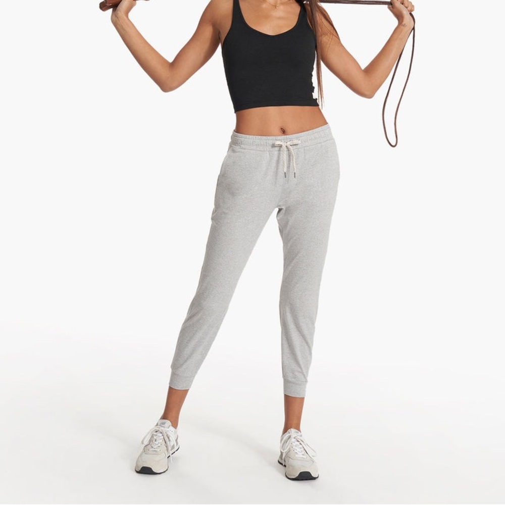 Vuori Performance Jogger - Picture 2 of 5